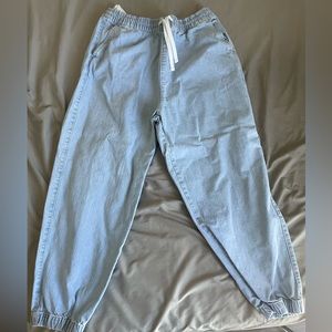 Men’s baggy jean joggers